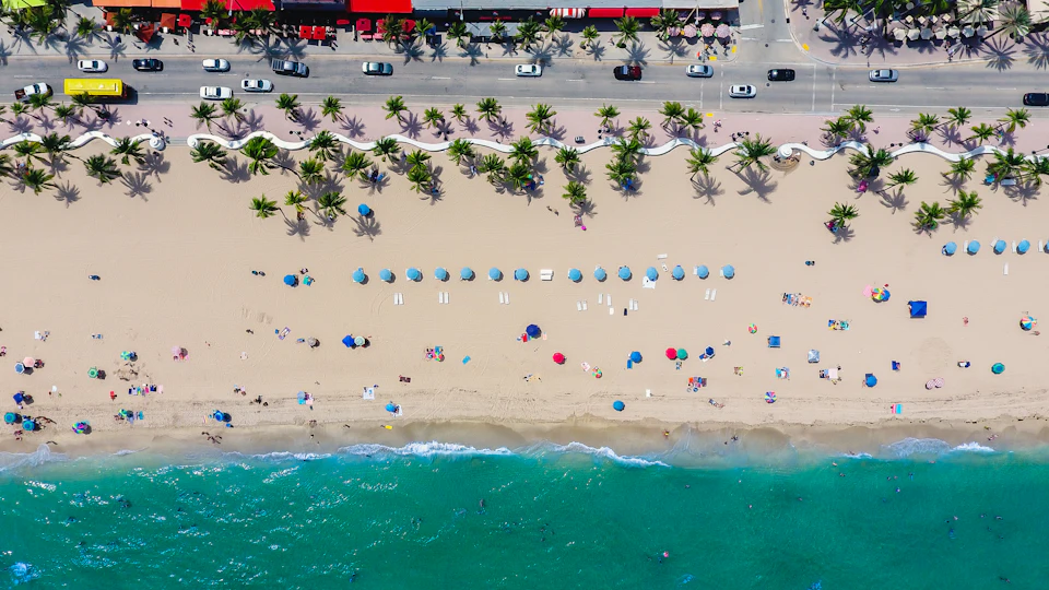 Fort Lauderdale waterfront and city buildings